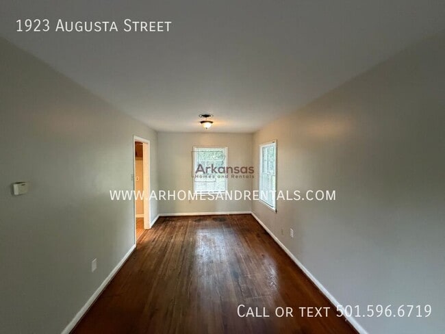 Photo - 1923 Augusta St