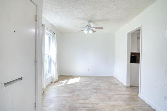 Photo - 11667 Sabo Rd