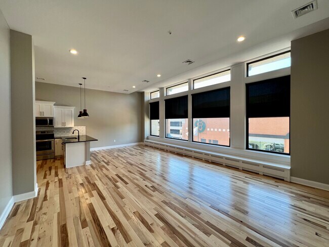 Photo - 409 Lackawanna Ave Unit 413