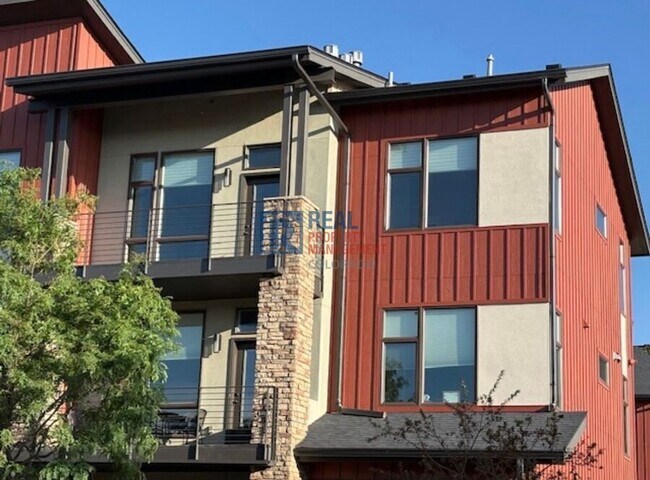 Photo - 2241 Limon Dr Unit 303