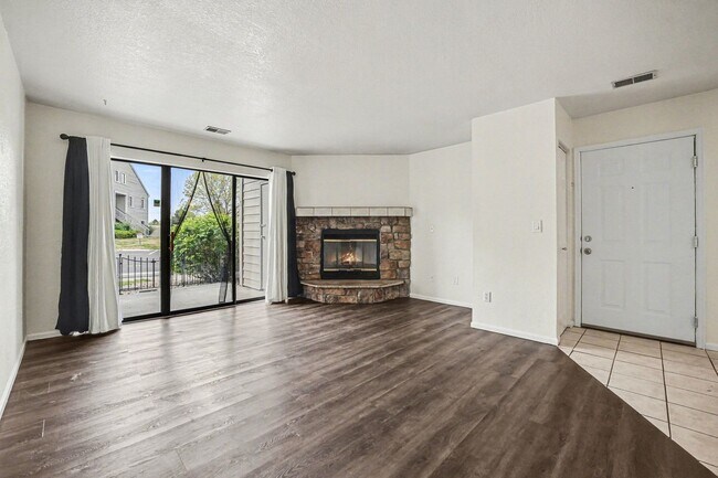 Photo - Updated 2 Bedroom 2 Bathroom Condo in Lakewood! Unit 4-108