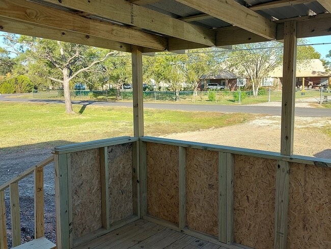 Photo - 18612 Baughman Dr