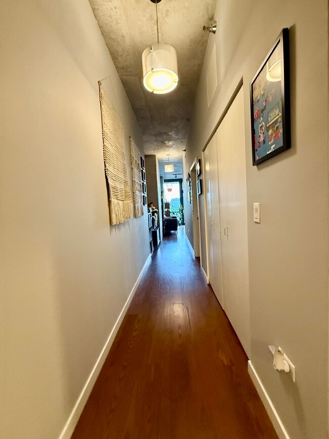 Photo - 235 W Van Buren St Unidad 3606