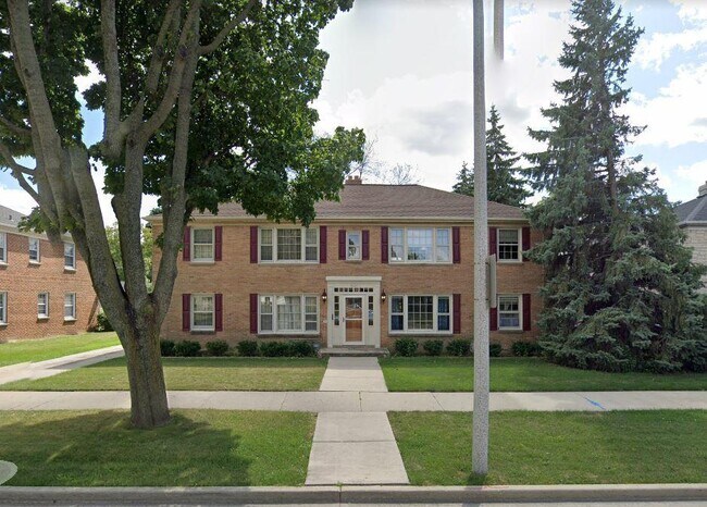 Photo - 8625 W Center St