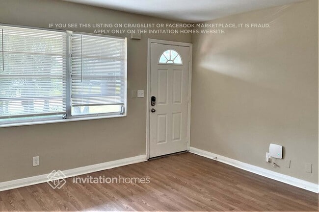 Photo - 6565 Westview Dr