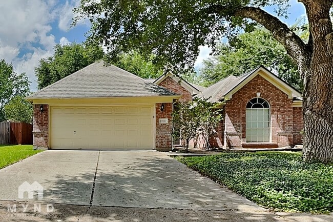 Building Photo - 17822 Scrub Oak Dr