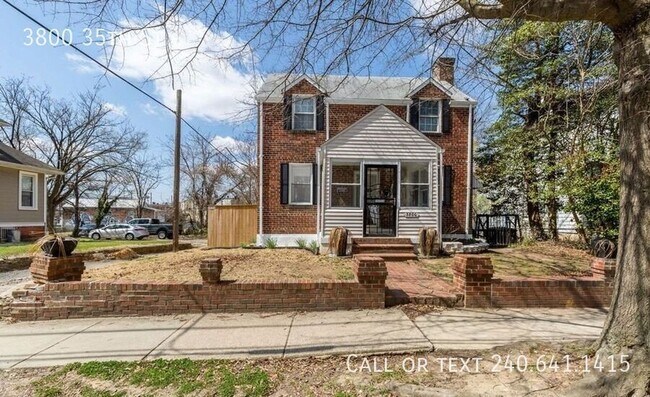 Building Photo - 3800 35th St