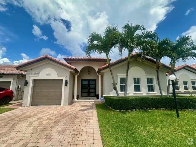 Building Photo - 13348 SW 122nd Ave Rental