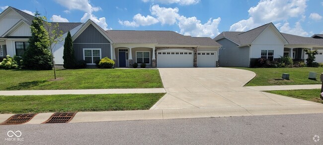 Building Photo - 3715 W Denise Dr Rental