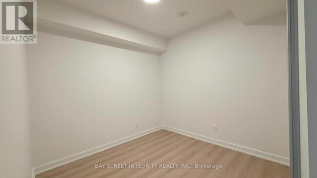 Photo - 100 Queen St E Unit 1508