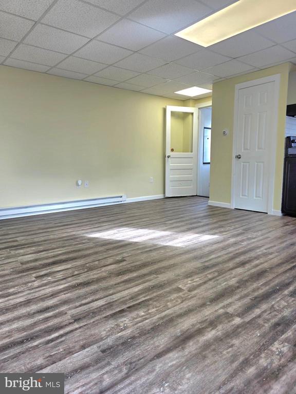 Photo - 17 S Jackson St