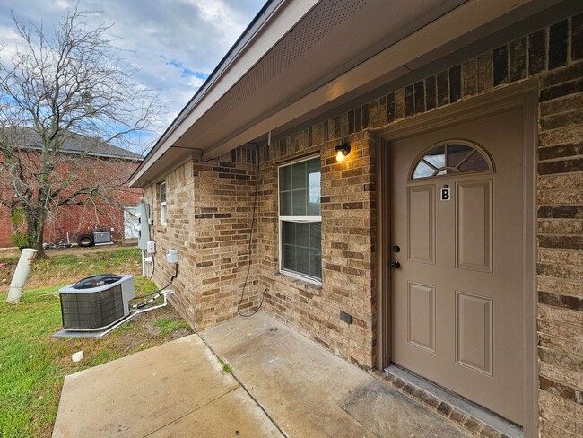 Photo - 803 Leifester Cir Unit 803 Leifester Circle - B