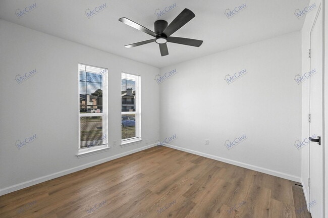 Photo - 2832 Townbluff Dr