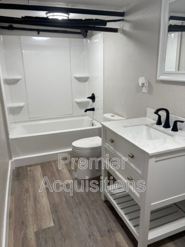 Photo - 702 Biltmore Blvd Unit 2
