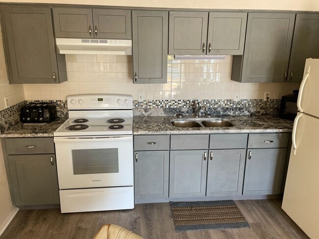 Photo - 1/1 Furnished with Lake View & Utilities in Tahitian Gardens a 55+ Community.