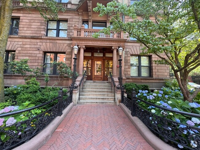 Building Photo - 416 Marlborough St Unit 102 Rental