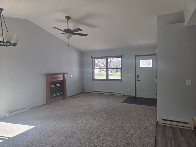 Photo - 1274 Circle Pine Dr