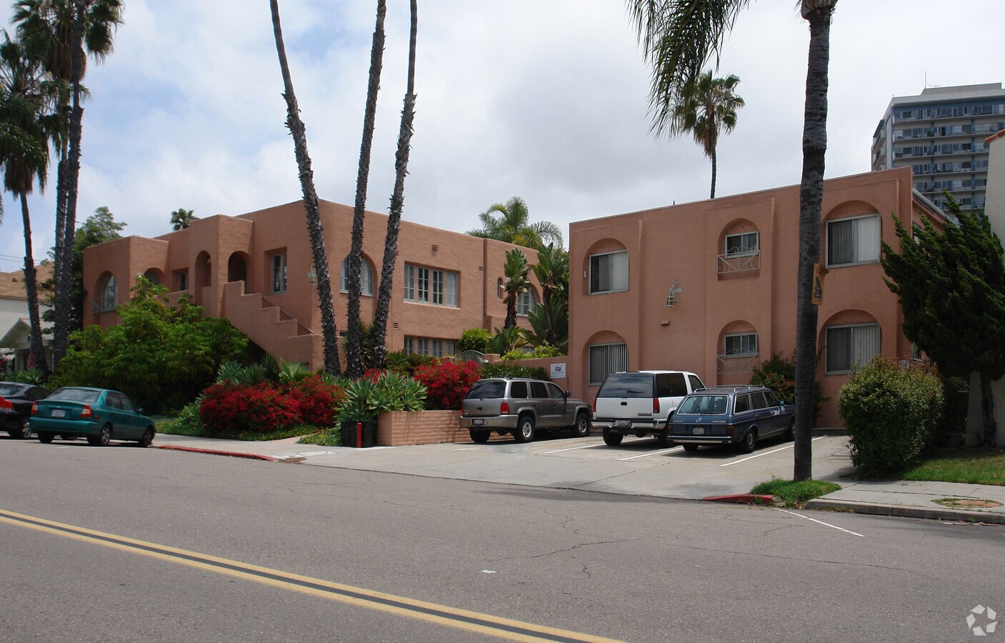 Santa Fe Court - Santa Fe Court Apartments