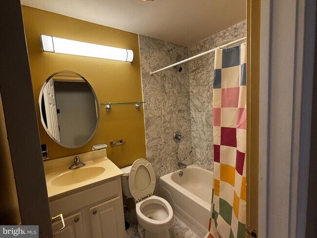Photo - 1500 Chestnut St Unit 11A