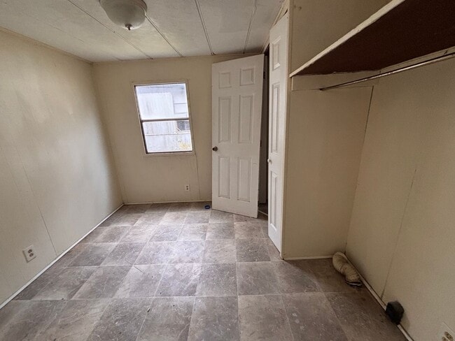 Photo - 1561 Pleasant Valley Rd SE Unit C