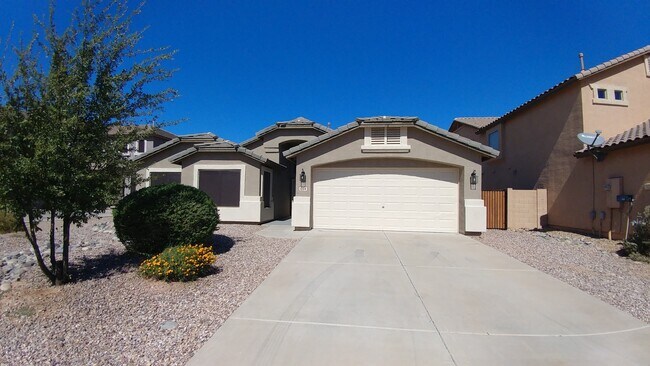 1004 W Dexter Way