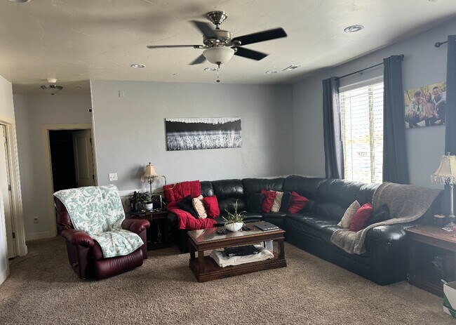 Photo - 3618 Clear Rock Rd