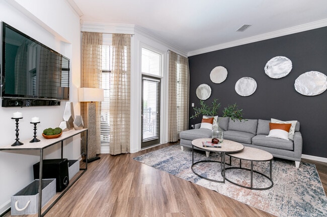Brookleigh Flats Apartments