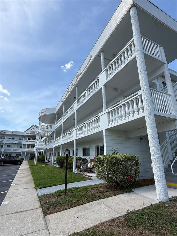 Photo - 2428 Columbia Dr Unit 68