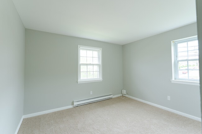 Photo - Second Street Apartments