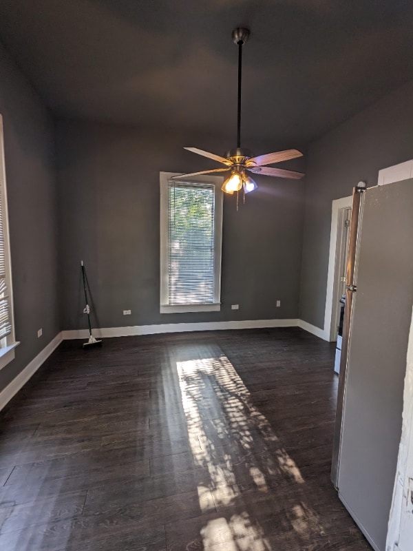 Building Photo - 225 W Monterey St Rental