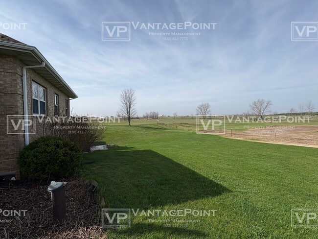 Photo - 5678 Morrison Rd