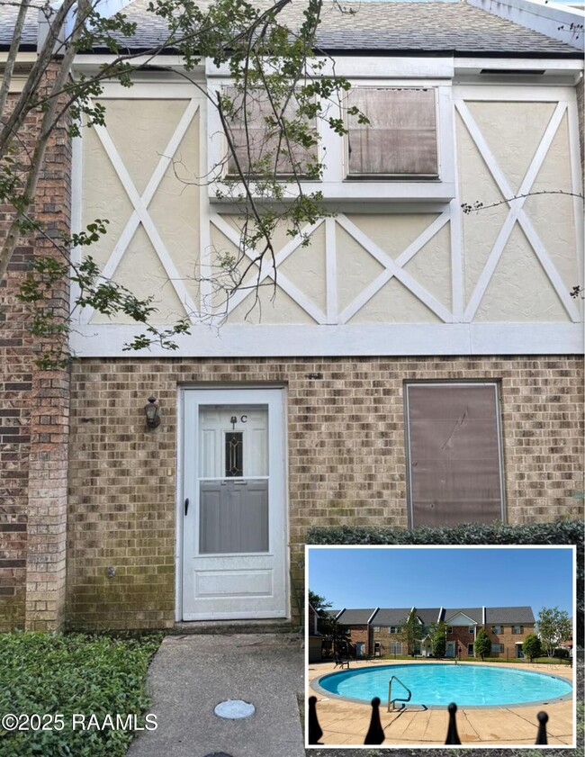 Photo - 1318 Dulles Dr Townhome