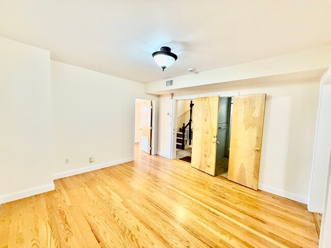 Photo - 724 Cambridge St Unit 2