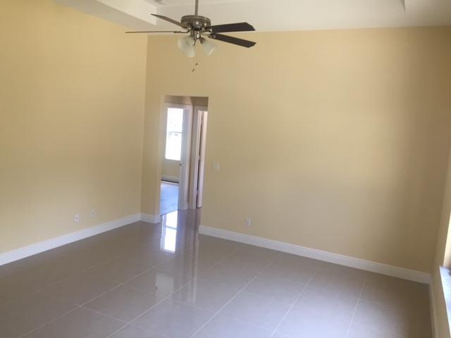 Photo - 4261 SW Walker St