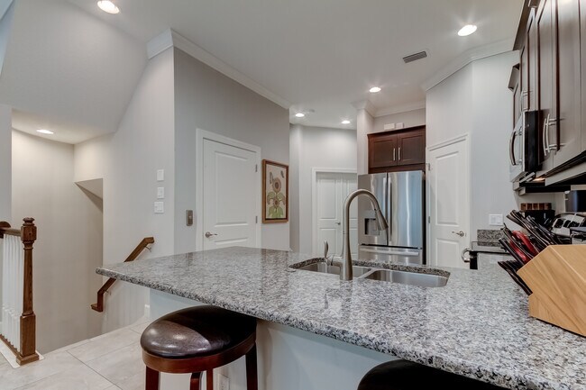 Kitchen - 6008 Anchorage Way S