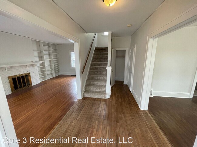 Photo - 3 br, 2.5 bath House - 1701 E. Washington