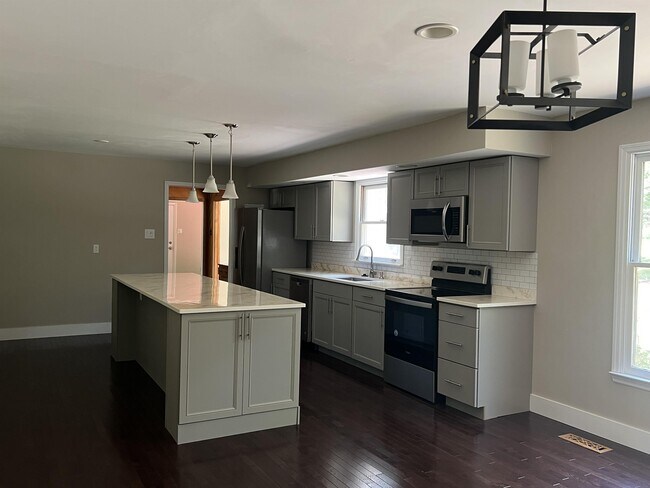 Photo - 12100 Valley Trail