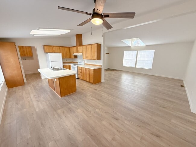 Photo - 3 Bedroom, 2 bath house