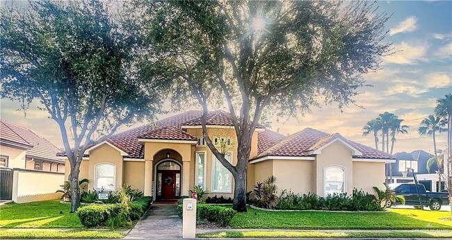 Building Photo - 31 N 5th St