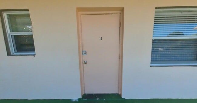 Photo - 2301 SE 4th St