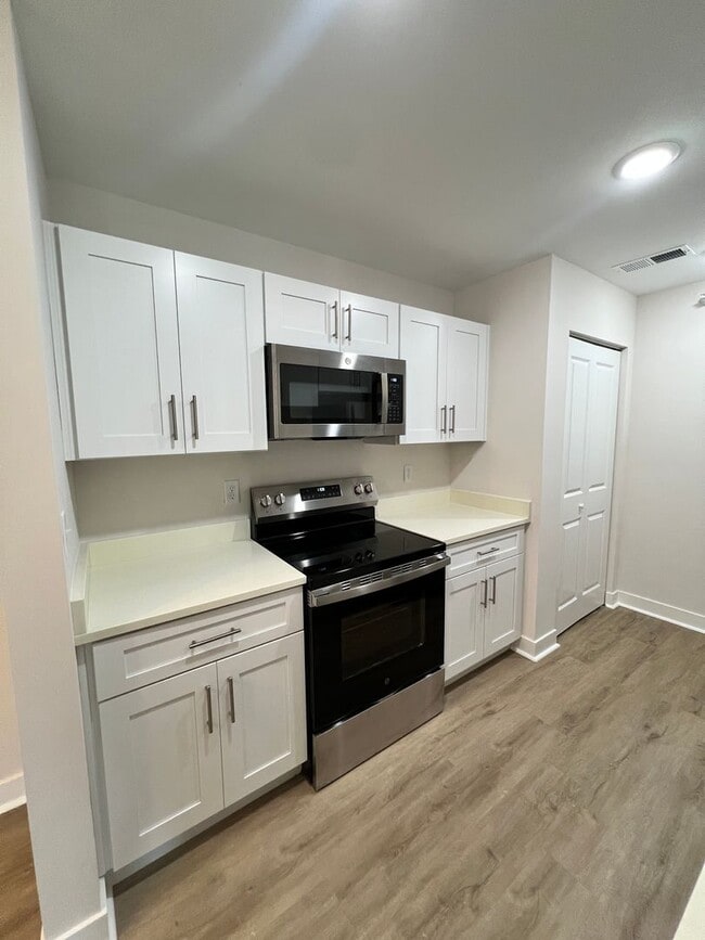 Photo - The Oaks of Kenwood Unidad 2 Bedroom 2 bath