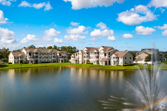 2150 Lake Highland Blvd Lakeland, FL, 33813 - Village at Lake Highland Apartments