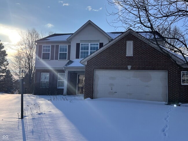 Building Photo - 5913 Sandalwood Dr