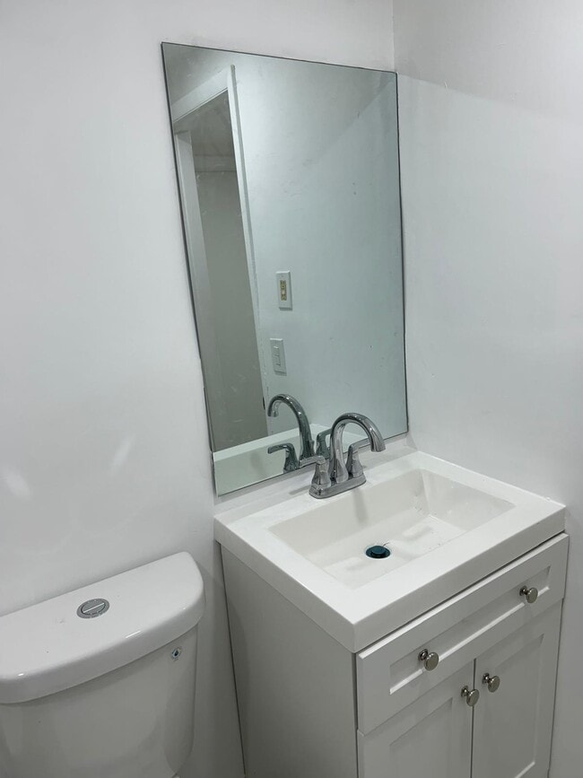 Photo - 1555 NE 129 ST NORTH MIAMI FL