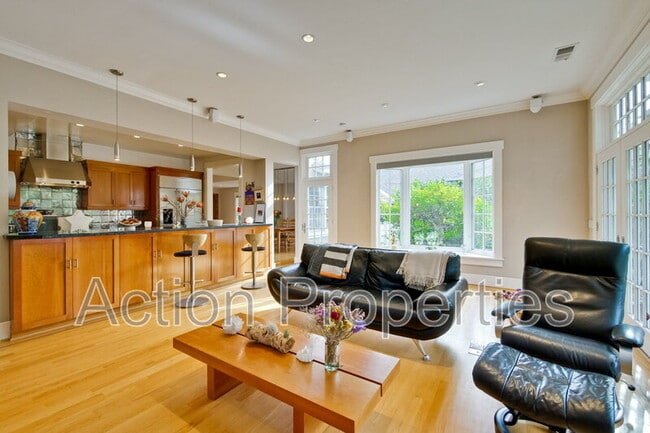 Photo - 714 Greer Rd