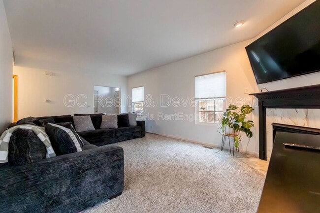 Photo - 1636 Fredericksburg Ln