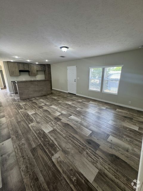 Building Photo - 2743 Environs Blvd Rental