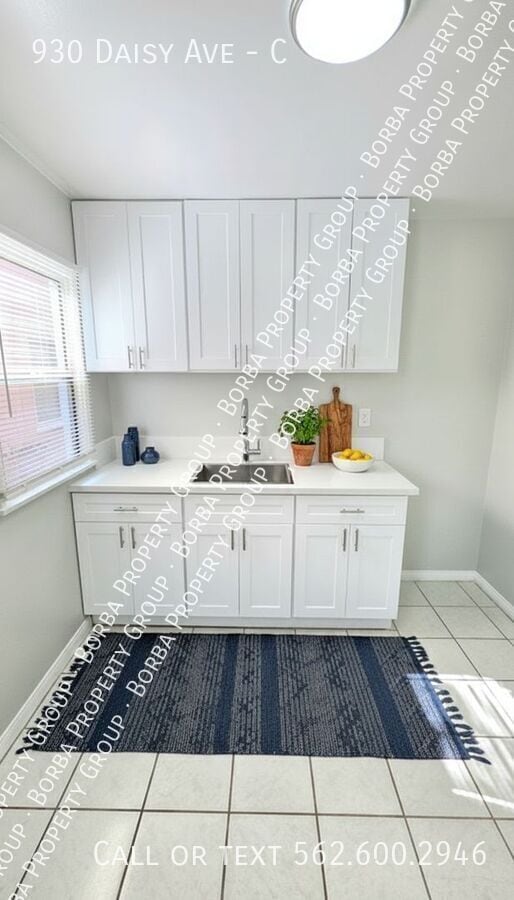 Building Photo - 930 Daisy Ave Unit C