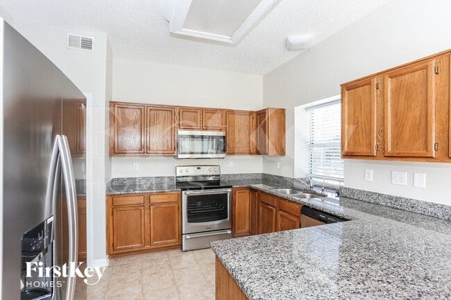 Photo - 6010 Elm Cove Ln