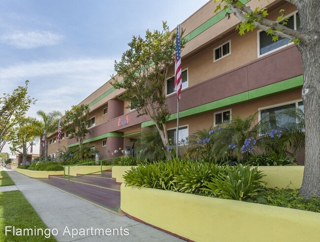 Photo - 17908 Woodruff Ave